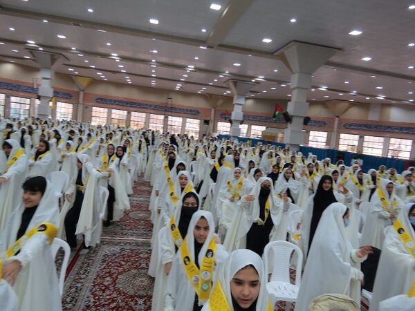 تمرین آمادگی گروه پیشتازان برای اجرا در اجلاسیه سراسری نماز