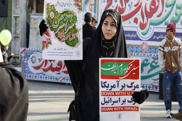 راهپیمایی ۲۲ بهمن در شهرستان پاکدشت 