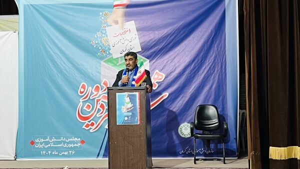 سیزدهمین دوره انتخابات شورای دانش آموزی استان کرمان با حضور قائم مقام سازمان دانش آموزی جمهوری اسلامی ایران