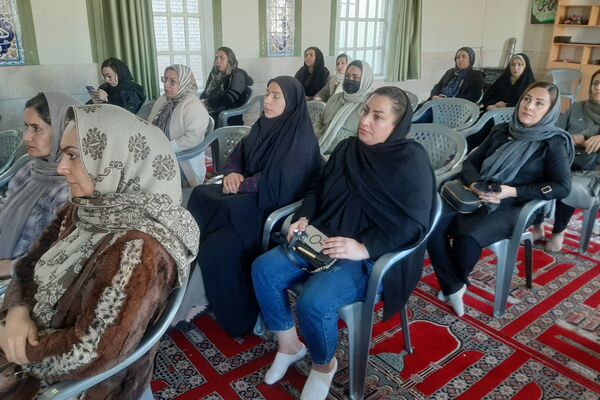 دومین جلسه آموزش خانواده در دبیرستان پویش
