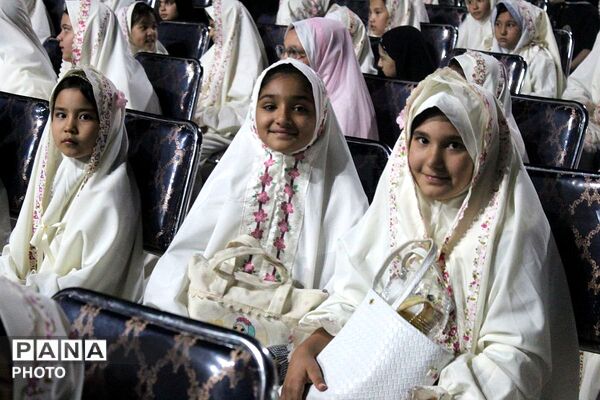 جشن تکلیف فرشته های زمینی در میدان ایثار جوادآباد