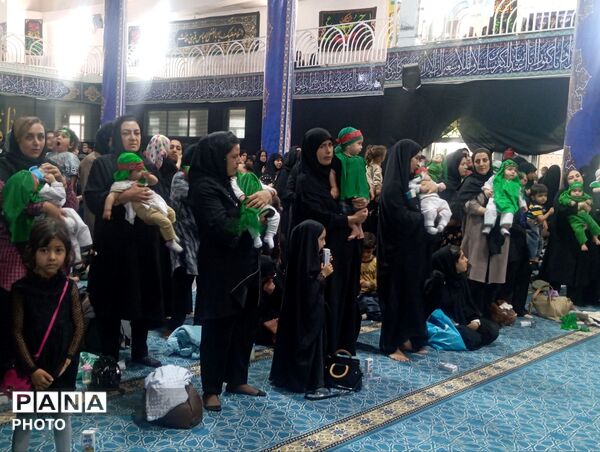 همایش بزرگ شیرخواران حسینی در قروه