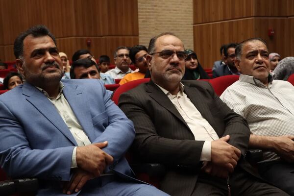 مراسم تجلیل از فرزندان فعالان رسانه یزد