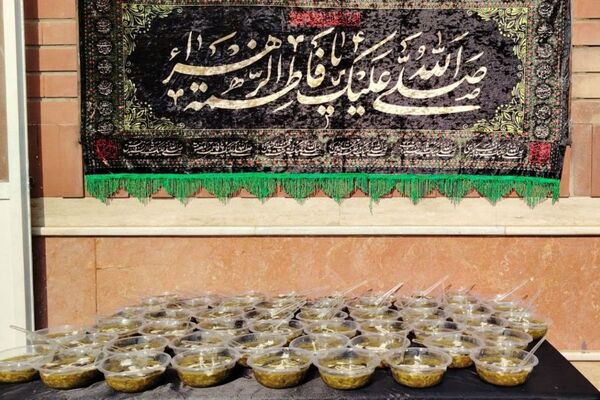  آیین عزاداری حضرت فاطمه زهرا(س) در مدرسه فرزانگان1 اسلامشهر 