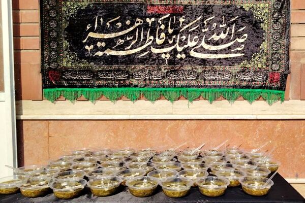  آیین عزاداری حضرت فاطمه زهرا(س) در مدرسه فرزانگان1 اسلامشهر 