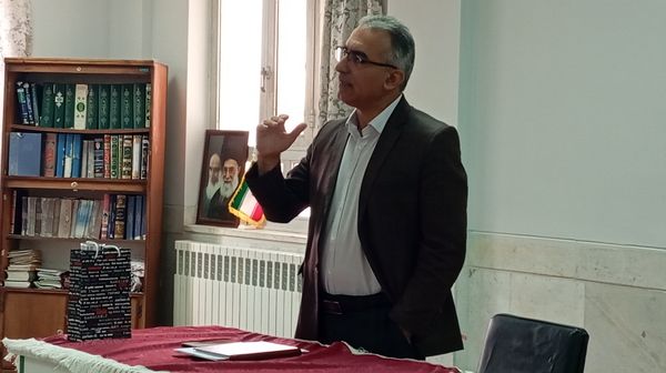 تیم مشاوره استان در هنرستان حضرت زهرا(س) شهرستان بن