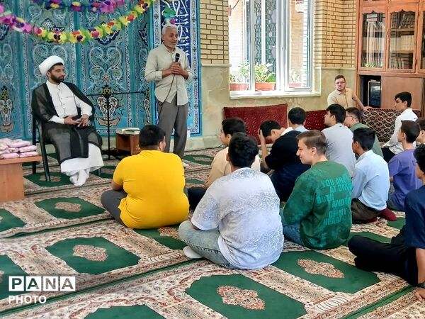 آیین«نوجوانان نوجهاد»؛ جشن تکلیف پسران