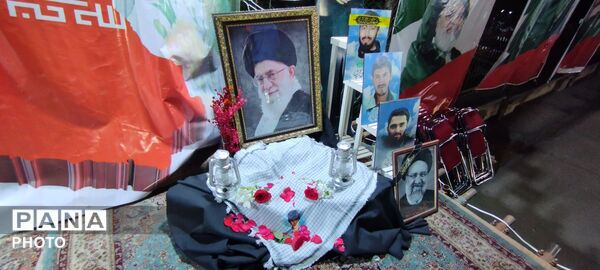 قاب‌های ماندگار از قرارگاه فرهنگی منطقه ۱۰ در هفته معلم 