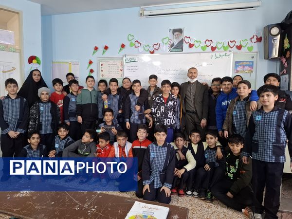 برگزاری کارگاه محیط زیست در دبستان بهمنش شهرستان قدس