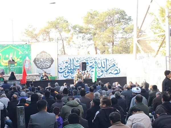 اقامه نماز باران در گلستان شهدا اصفهان به امامت  حضرت آیت‌ الله مهدوی