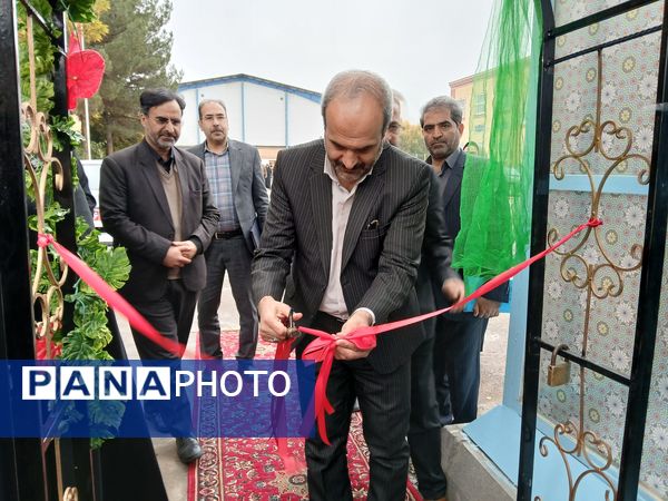 افتتاحیه اولین کارگاه چند منظوره «نوجوان هوشمند» در کشور با هدف توسعه مهارت آموزی و آموزش فناوری‌های نوین