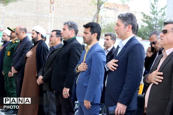 کاشت نهال همزمان با چهلمین روز شهادت فرشتگان میناب 