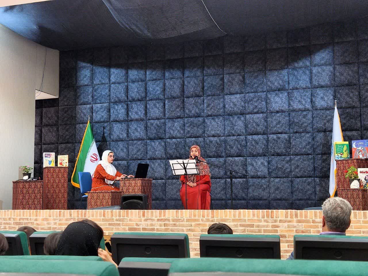 قصه ها جان گرفتند؛ نغمه کودکی در تالار اندیشه طنین انداز شد