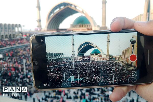 مراسم وداع و بدرقه آقای شهید ایران در مصلی امام خمینی (ره)