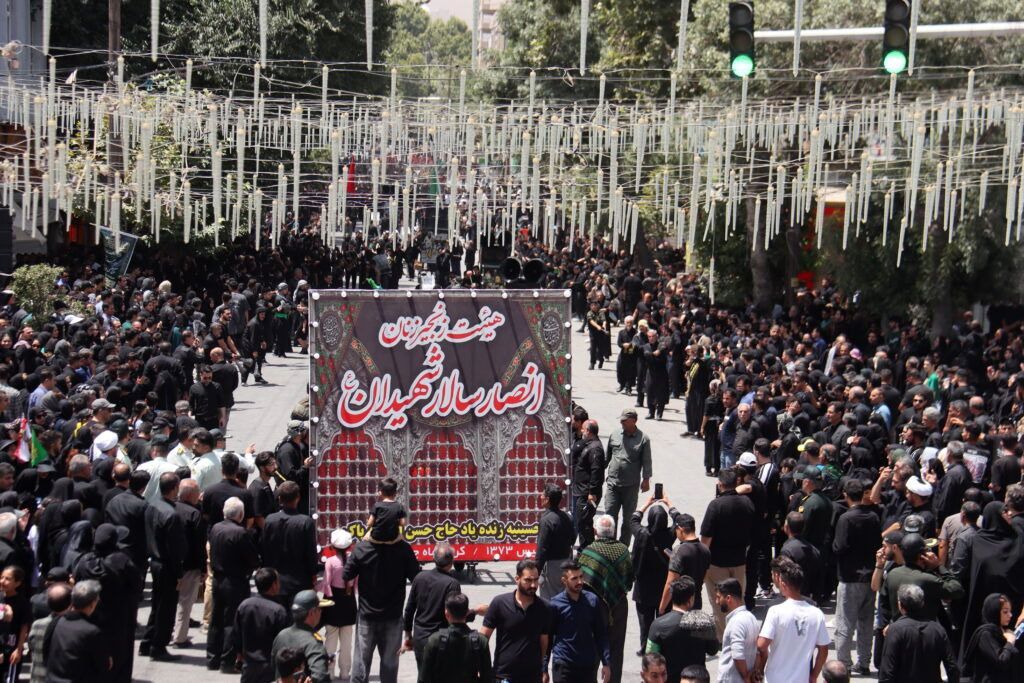 مردم کرمانشاه، پرچمدار عزای امام حسین (ع)