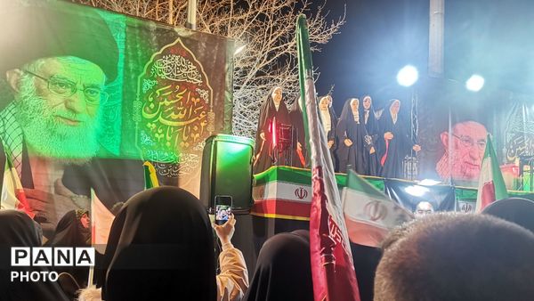 پانزدهمین شب مقاومت مردمی در خیابان‌های مشهد مقدس