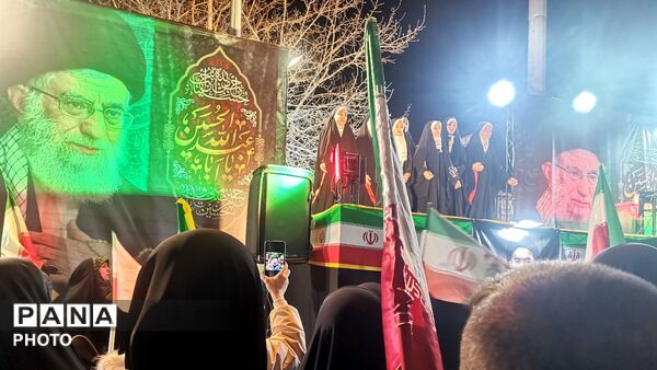 پانزدهمین شب مقاومت مردمی در خیابان‌های مشهد مقدس