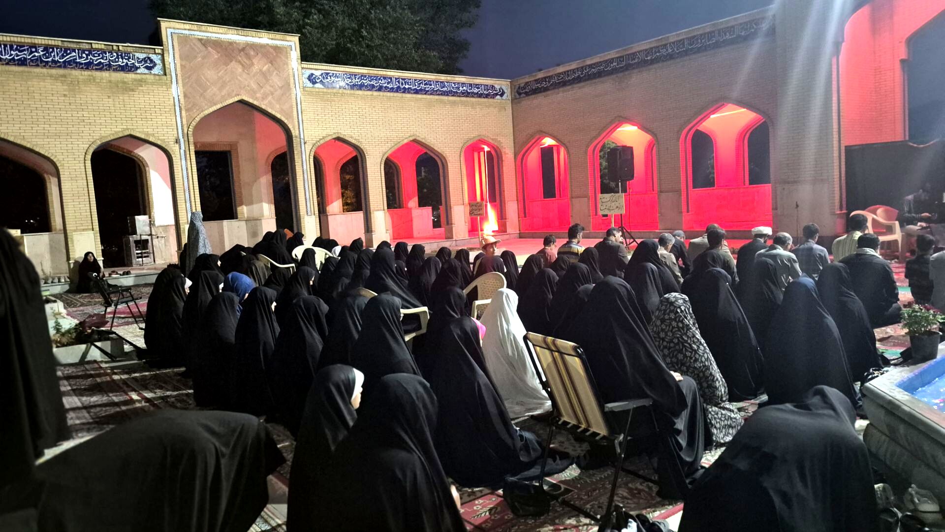 شب‌های نورانی گلزار شهدا در تجمعات مردمی در فارسان