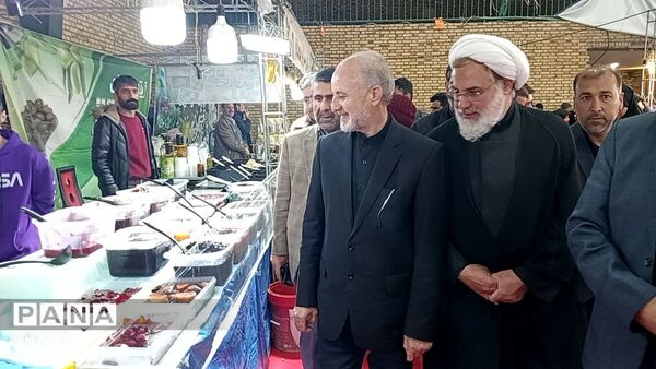 جلوه‌هایی از مراسم افتتاح نمایشگاه بهاره شهر جعفریه