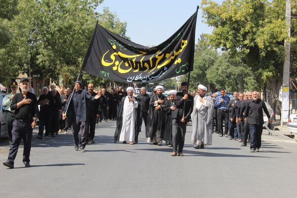 ملکان در سوگ خورشید خراسان