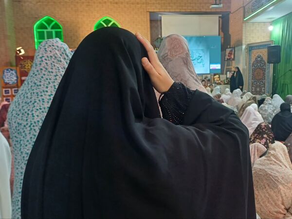 مراسم معنوی اعتکاف در مجموعه رستگاران شهرستان برخوار  