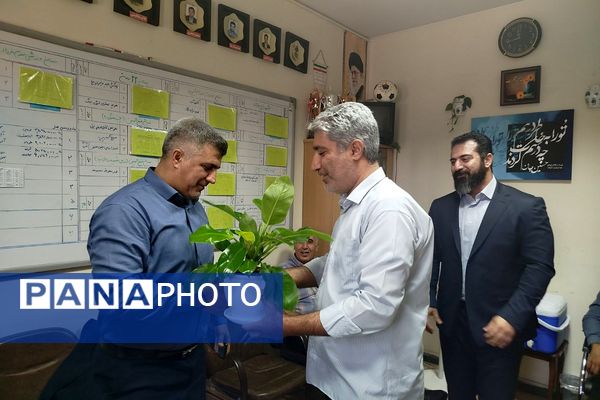  برگزاری مراسم تودیع و معارفه کارشناس مسئول تربیت بدنی ناحیه دو شهرری