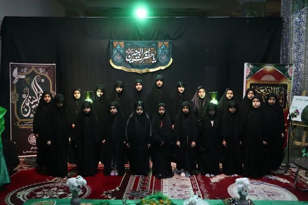 آیین تکریم مادران و همسران شهدا در شبستان بزرگ حرم بی‌بی سکینه(س)