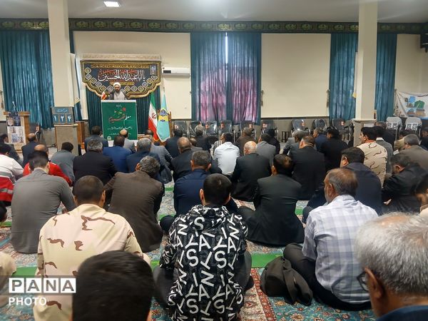 تجلیل از نخبگان قرآنی و نمایشگاه میثاق با شهدا در حاشیه نماز جمعه خداآفرین