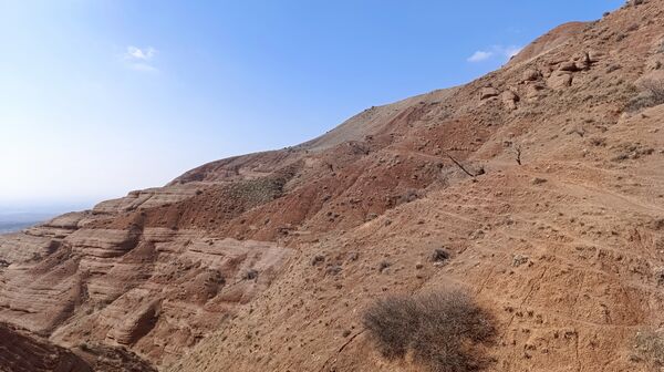 جاذبه گردشگری کوهنوردی تخت پلنگ روستای دربهشت 