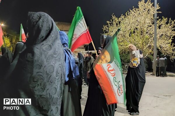 هم صدایی مردم شهر بار در حمایت از آرمان ها 