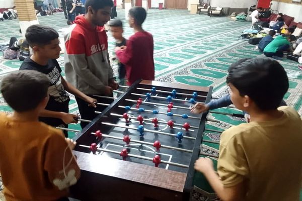 مراسم اعتکاف پسران آسمانی در مسجد علی ابن ابیطالب 