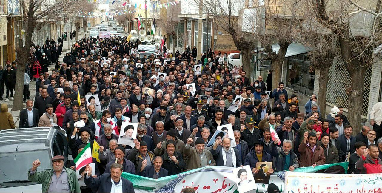 نمایش وحدت و اقتدار ملی در کیار