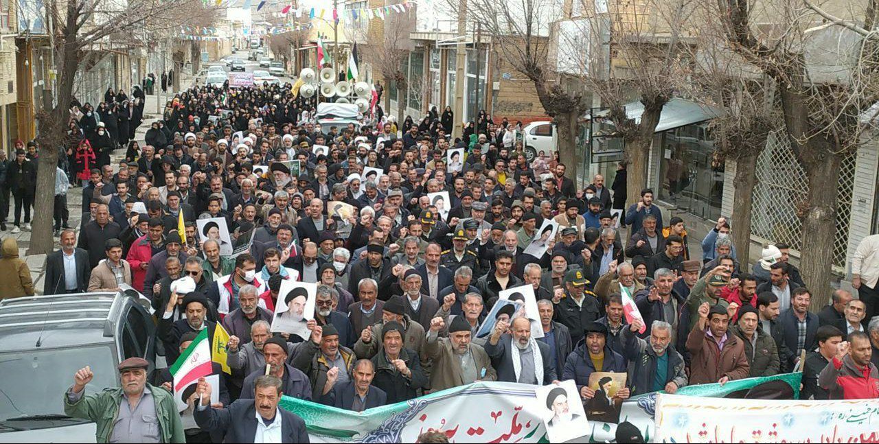 نمایش وحدت و اقتدار ملی در کیار