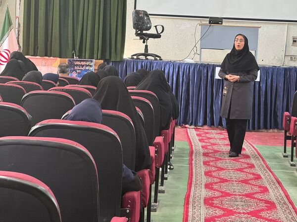 کارگاه توانمندسازی موسسان کودکستان‌های فاروج