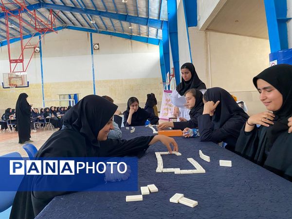 حضور دانش آموزان دبیرستان ۱۵خرداد در اردوی راهیان پیشرفت 