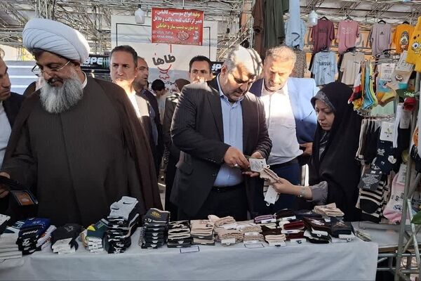 افتتاح رسمی نمایشگاه پاییزه در شهرستان ساوجبلاغ