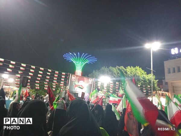 میناب در میدان شهدا، در پناه نور مجتبی(ع)