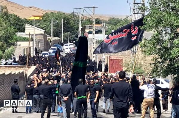 جلوه‌های عزاداری در روستای ورجان