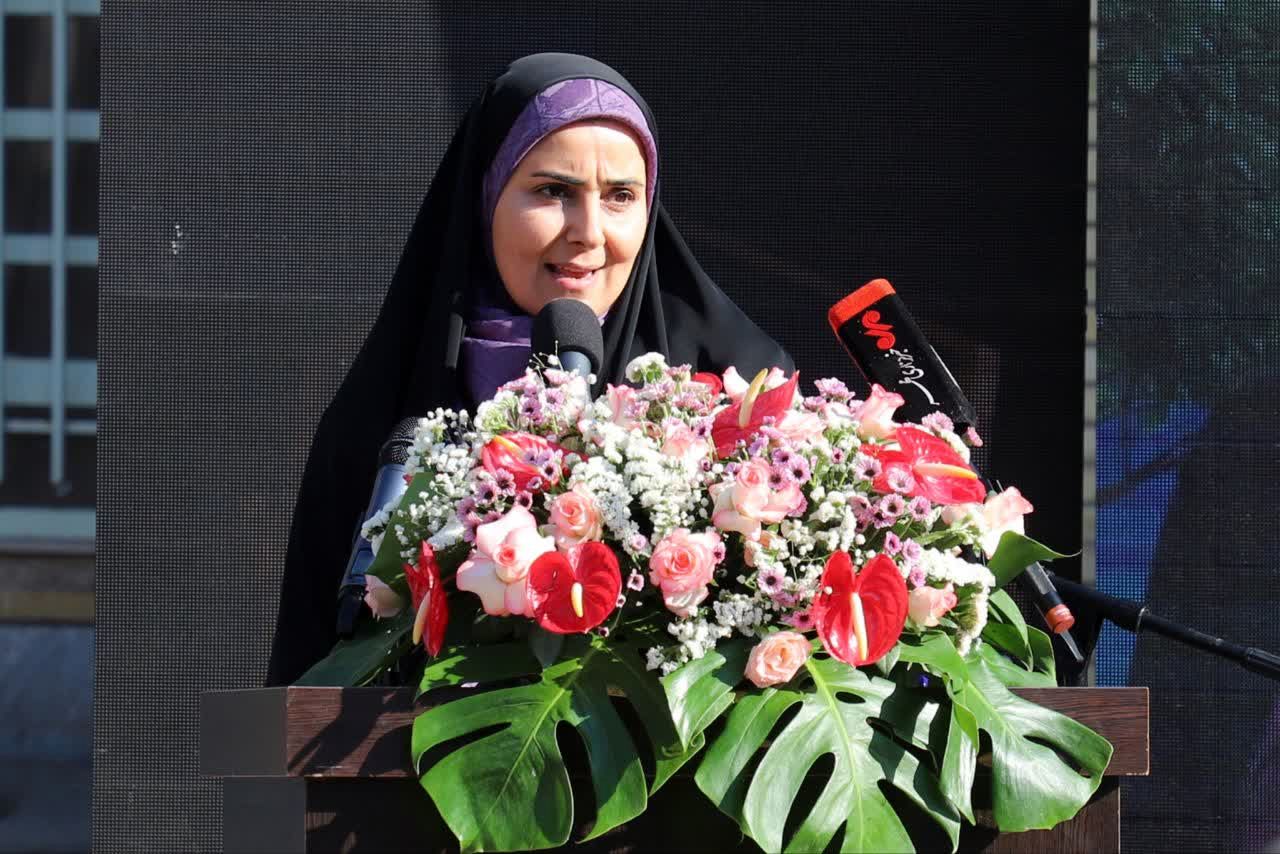 هیچ محدودیت و تبعیضی نباید اشتیاق و پرسشگری دانش‌آموزان را خاموش کند