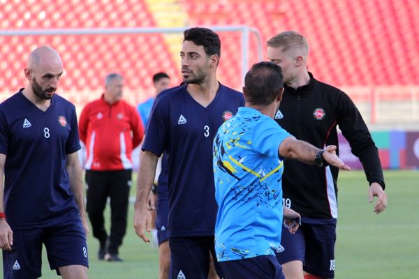 تمرین بازیکنان تیم تراکتور پیش از بازی با الوحده امارات