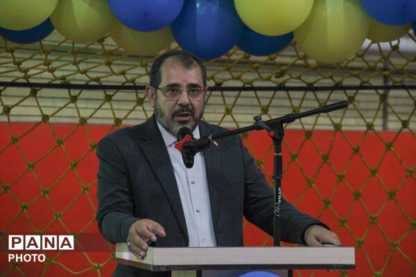 آغاز مسابقات ورزشی دانش‌آموزان پسر منطقه ۴ کشور در همدان