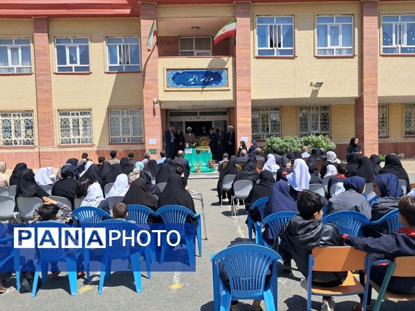 پرچم متبرک رضوی در مدارس شهرستان عجب‌شیر 