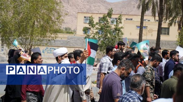 حضور پرشور مردم حاجی‌آباد در راهپیمایی روز قدس