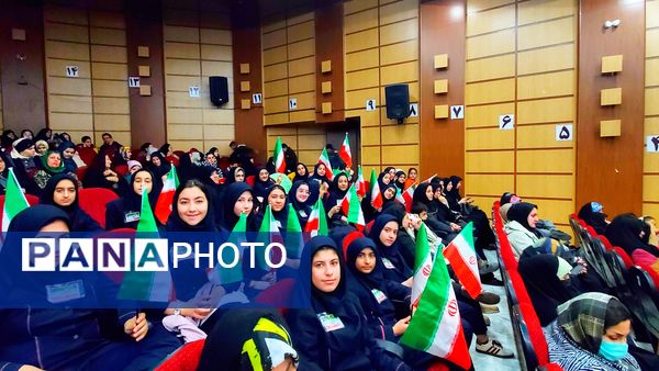 فرهنگسرای بام ایران میزبان مردمی از تبار چهارمحال‌ و بختیاری 