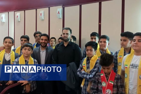 همایش دانش‌آموزان پیشرو گام دوم انقلاب اسلامی فارس