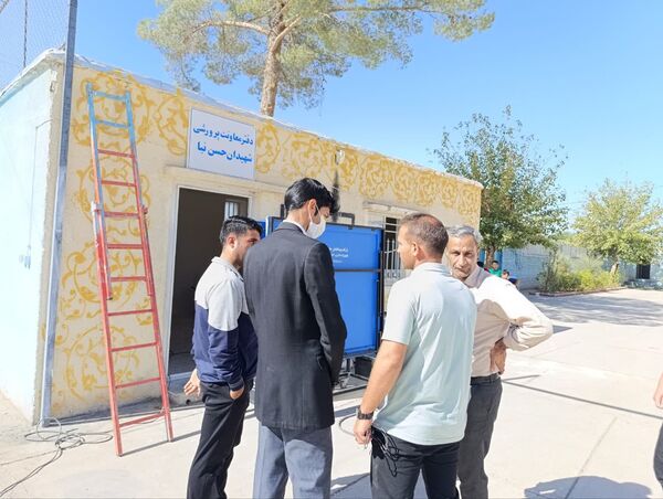 بازدید کارشناس تربیت بدنی شهرستان خلیل آباد از دبیرستان رئیس زاده 