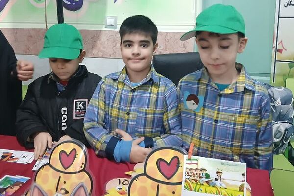 برگزاری جشنواره بازی و یادگیری در دبستان امام علی(ع) ناحیه دو شهرری 
