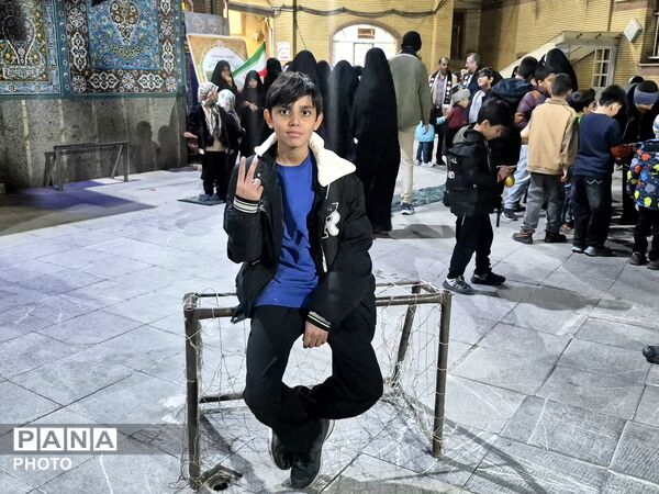 برپایی غرفه فرهنگی سازمان دانش‌آموزی در میدان المپیک