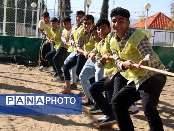 اردوی تمشک در خرم آباد 