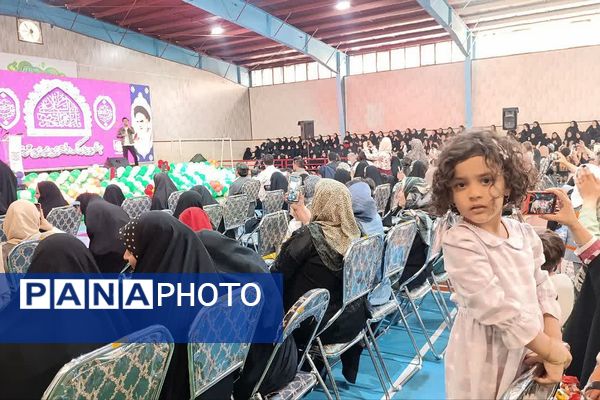 برگزاری جشن بزرگ دختران ایران قوی در شهرستان قرچک 